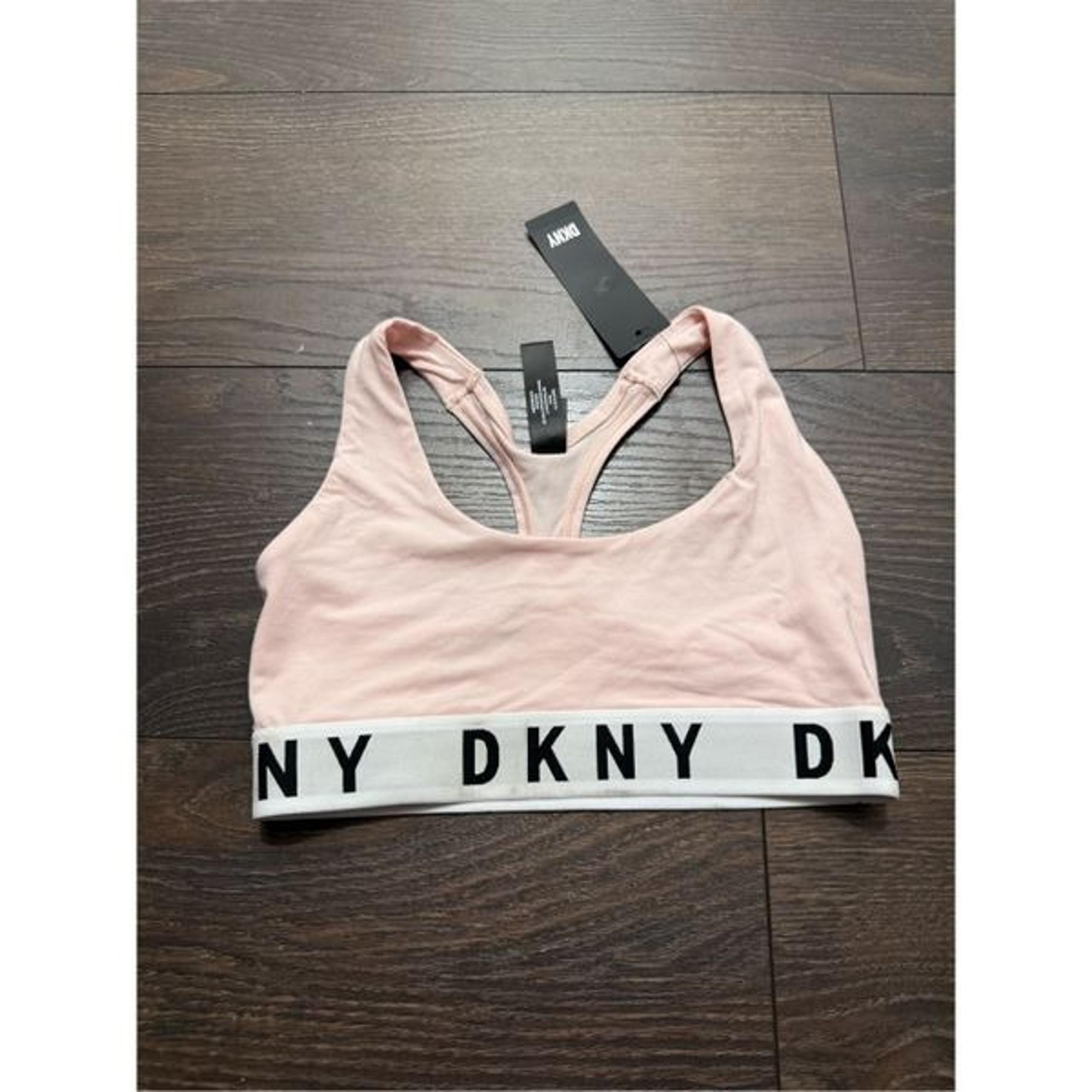 DKNY Women’s Medium Light Pink Logo Sports Bra Unpadded New