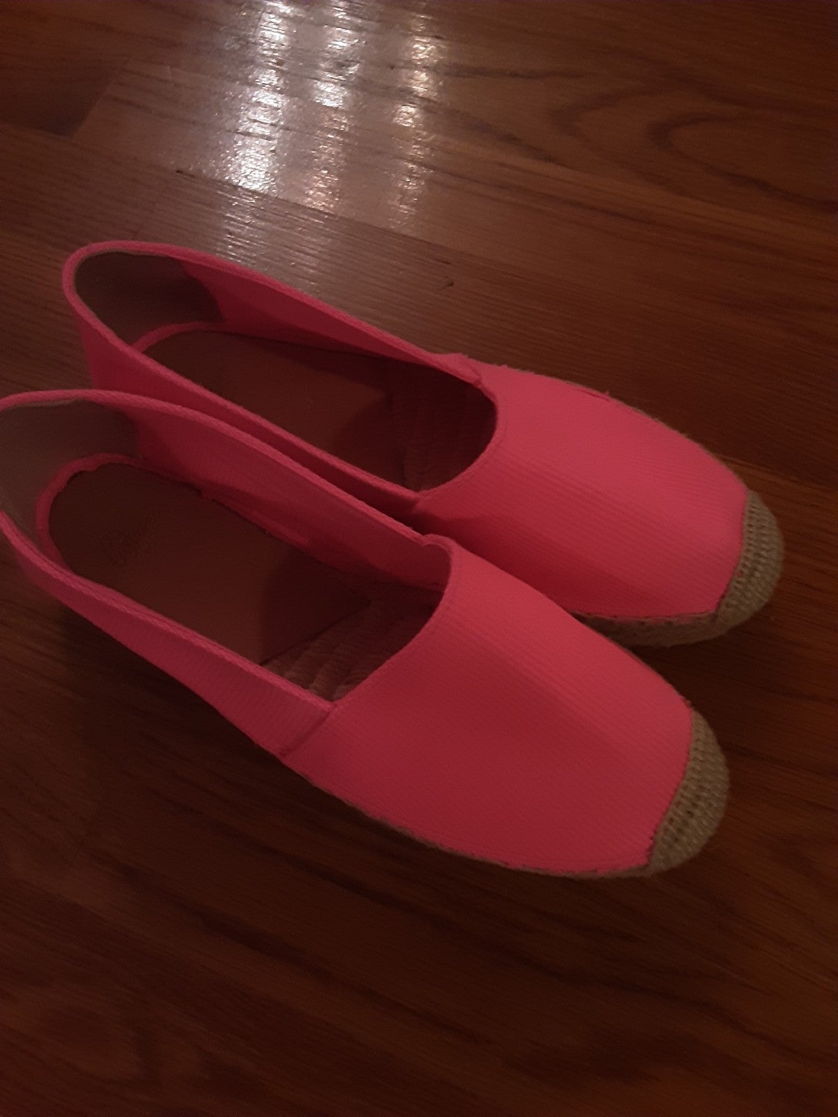 Castaner sz 6.5 NEW Hot Pink very bright Espadrille