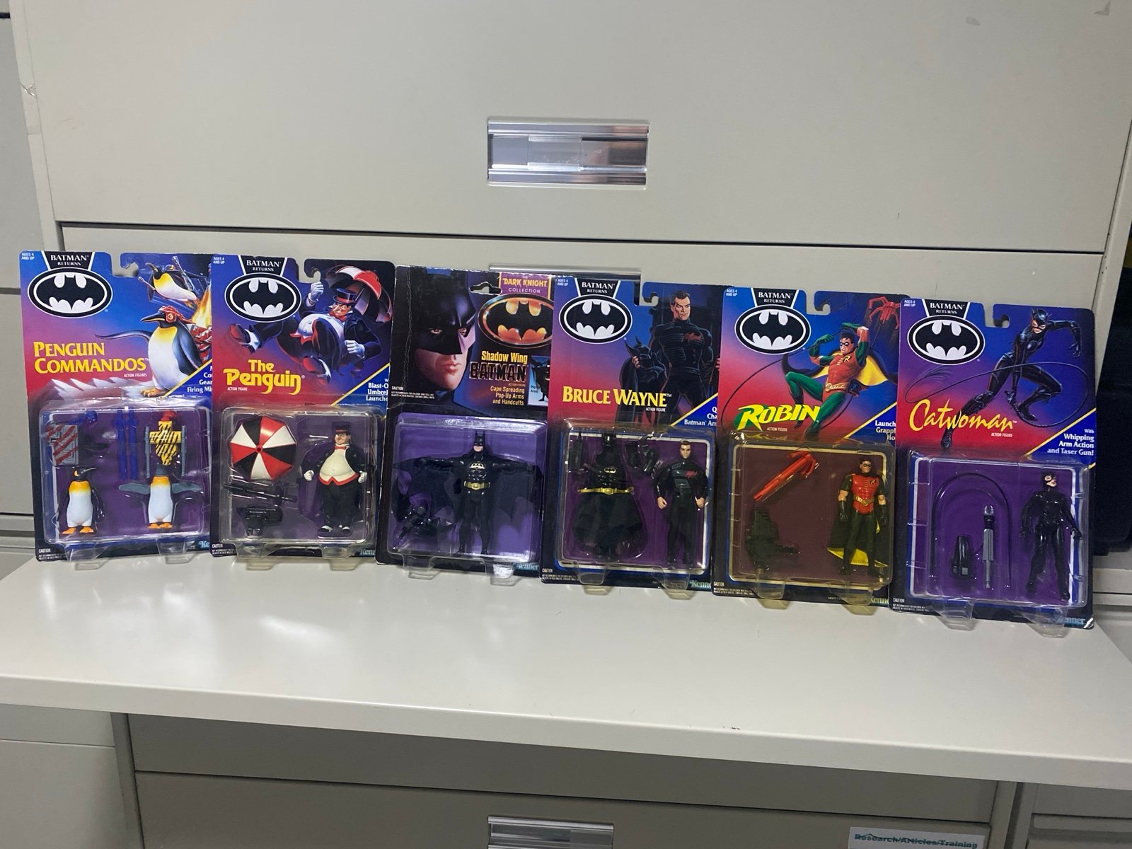 Batman return the dark night collection Bruce Wayne shadow wing dc kenner sealed