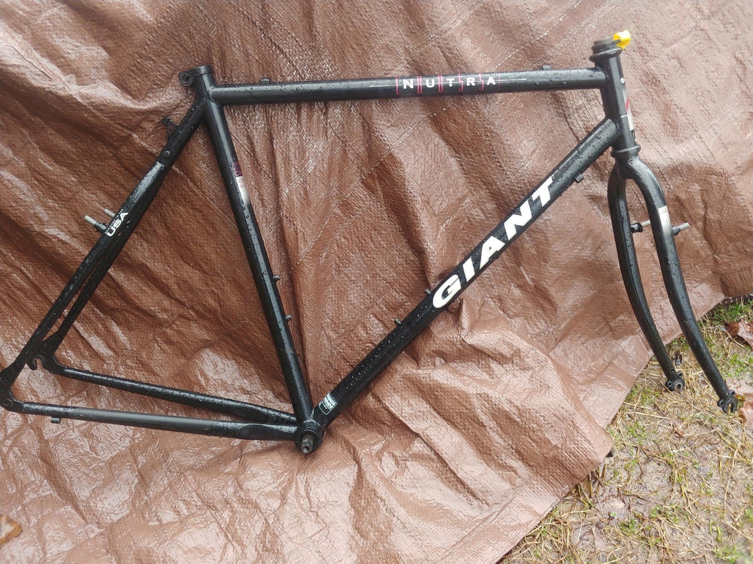 22" Giant Nultra Cross bike frame and fork