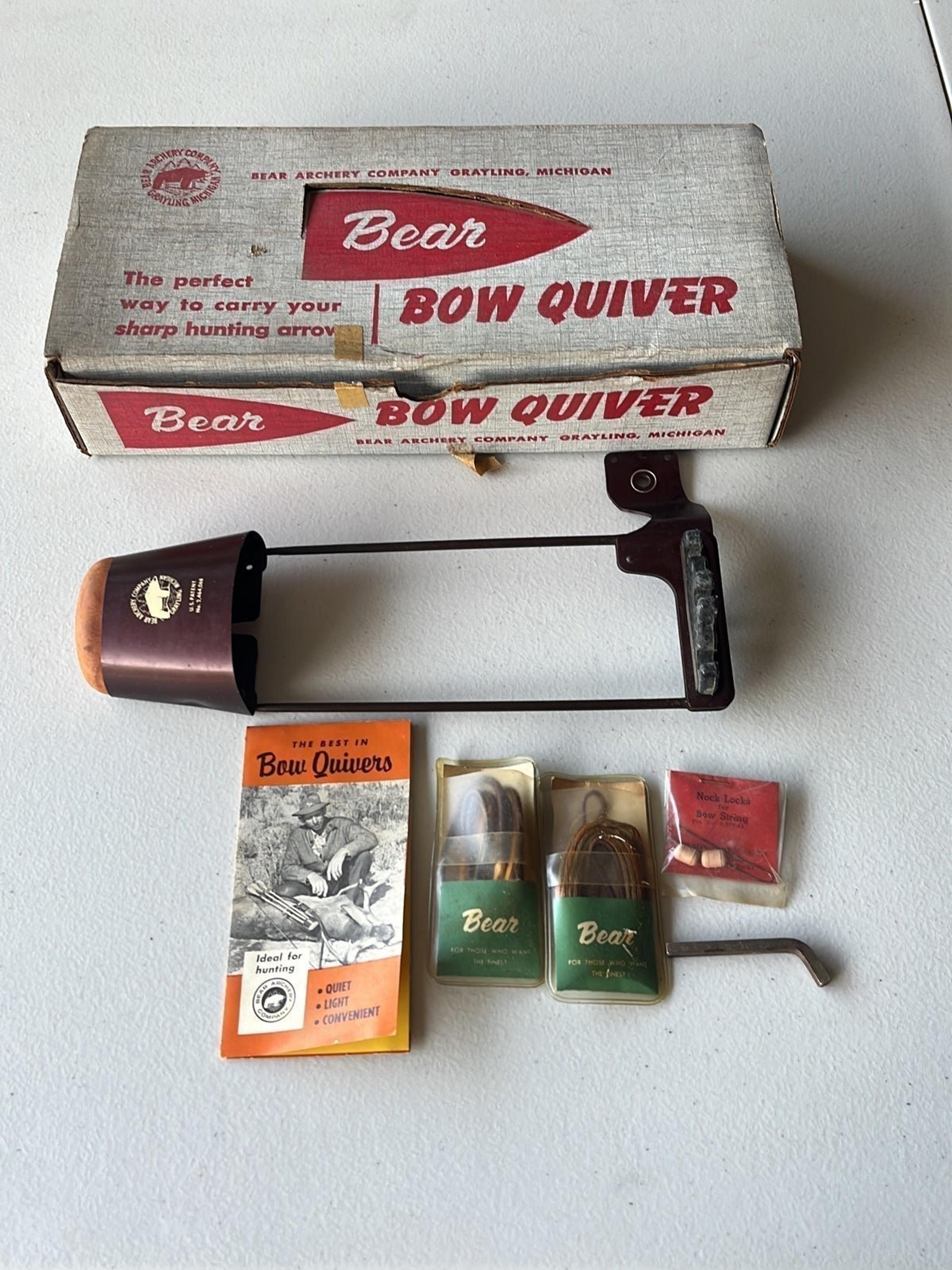 Vintage Bear Bow Quiver