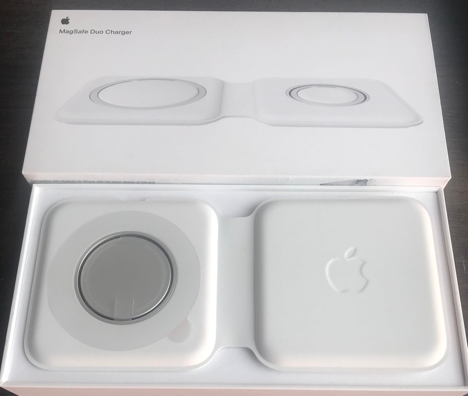 Apple MagSafe Duo - Wireless Charger with Fast Charging