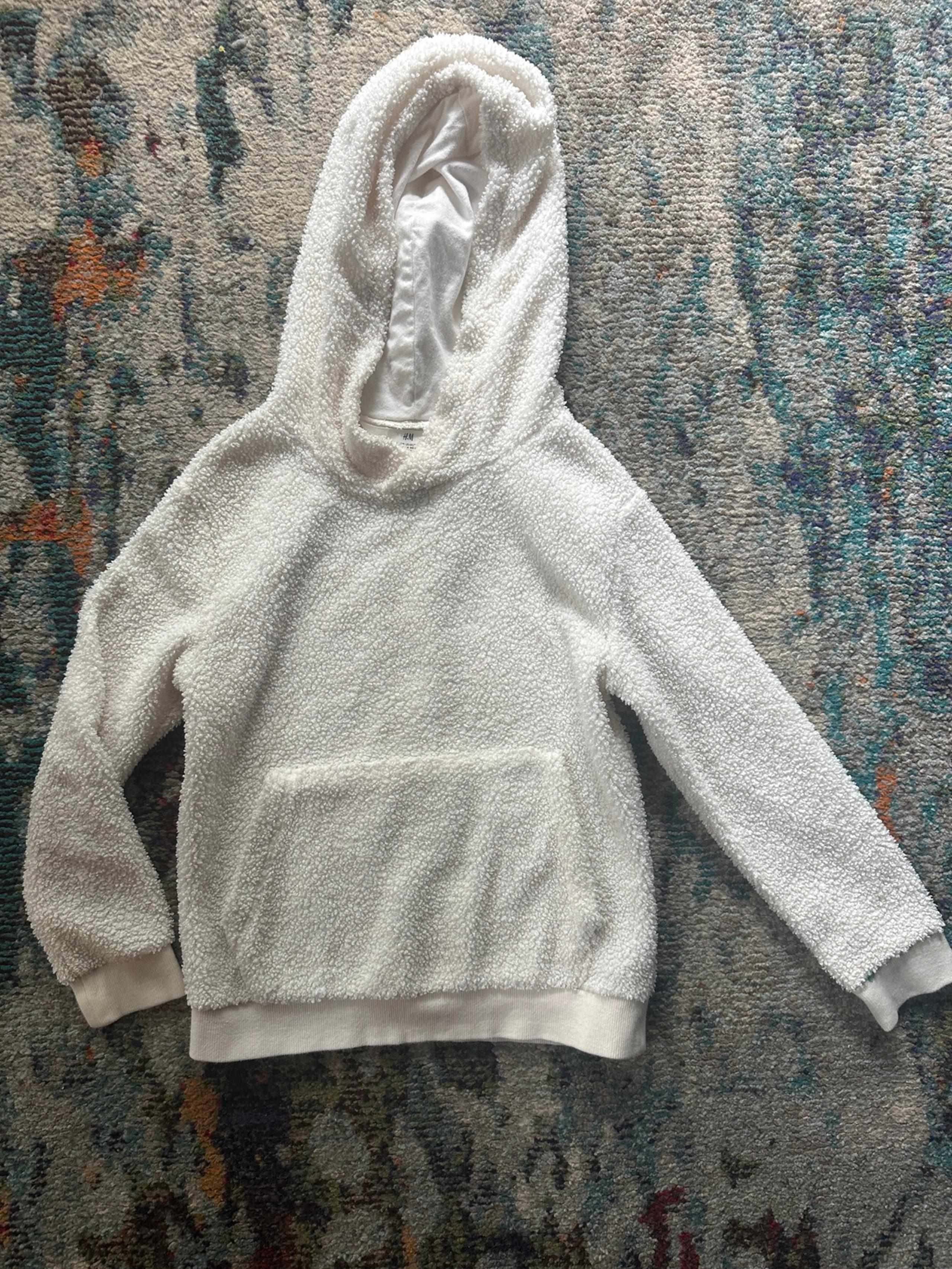 Boys h&m sweater size 6-7
