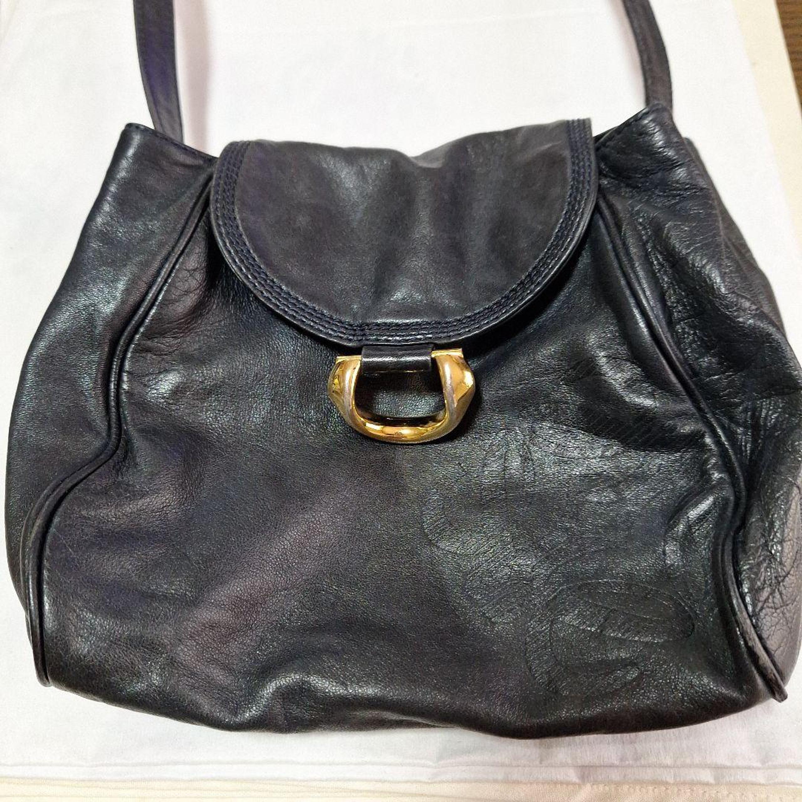 It's a Loewe shoulder bag.
