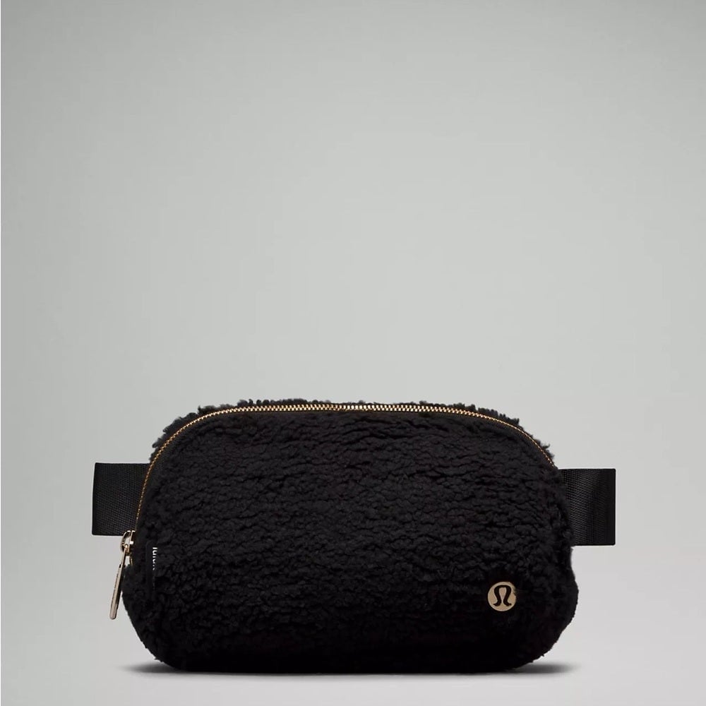 Lululemon Everywhere Belt Bag 1L Fleece