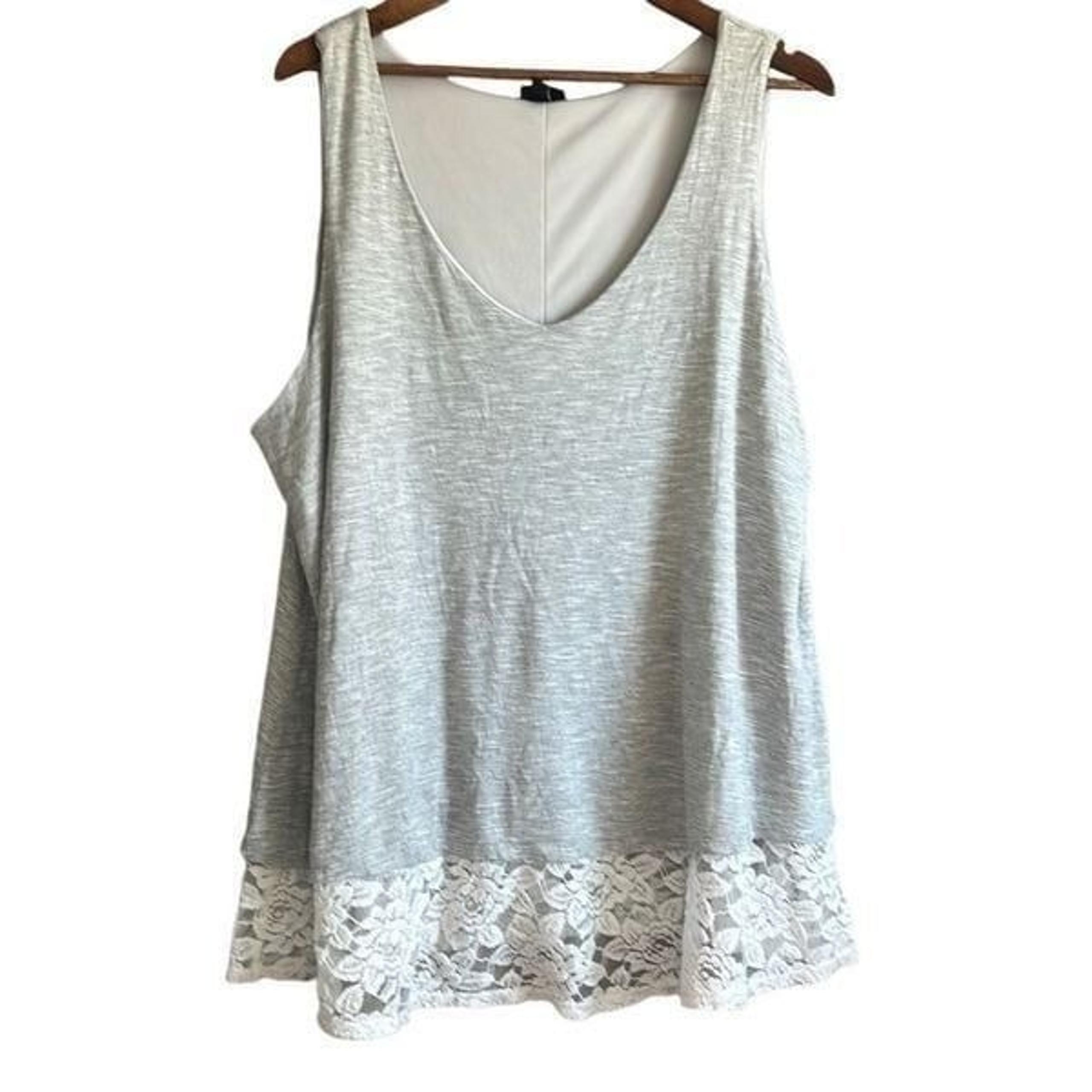 Torrid Flowy tank top blouse size 3