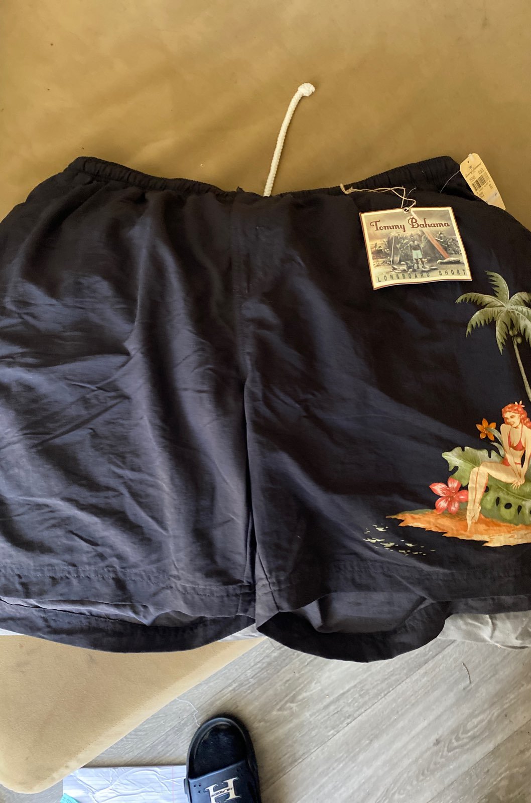 Tommy Bahama XL boardshorts