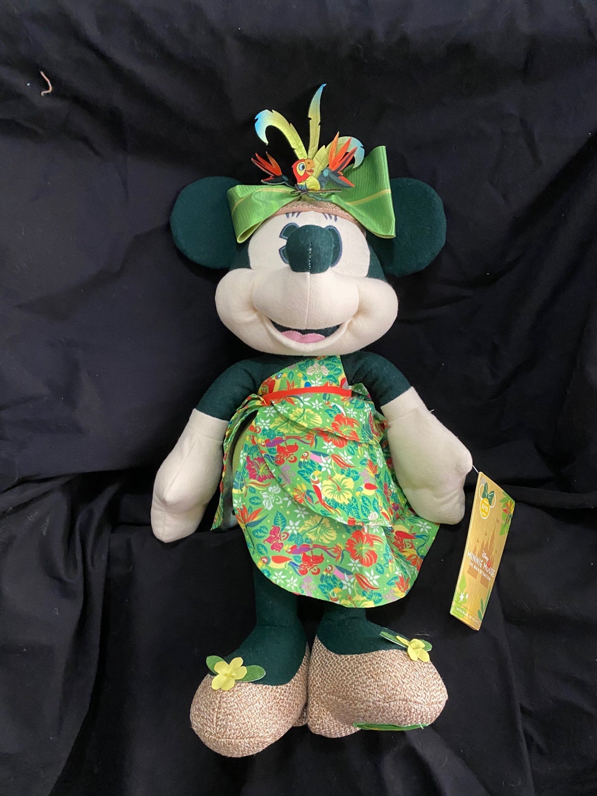 Disney MInnie Enchanted Tiki shops Room