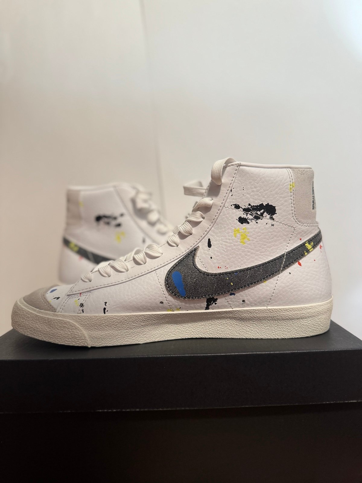 Nike Blazer Mid 77 Paint Splatter