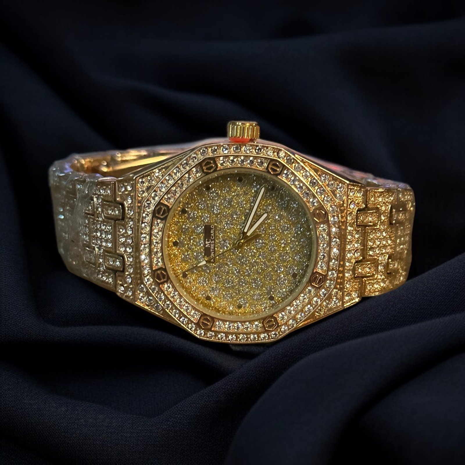 Montres Carlo gold iced out watch