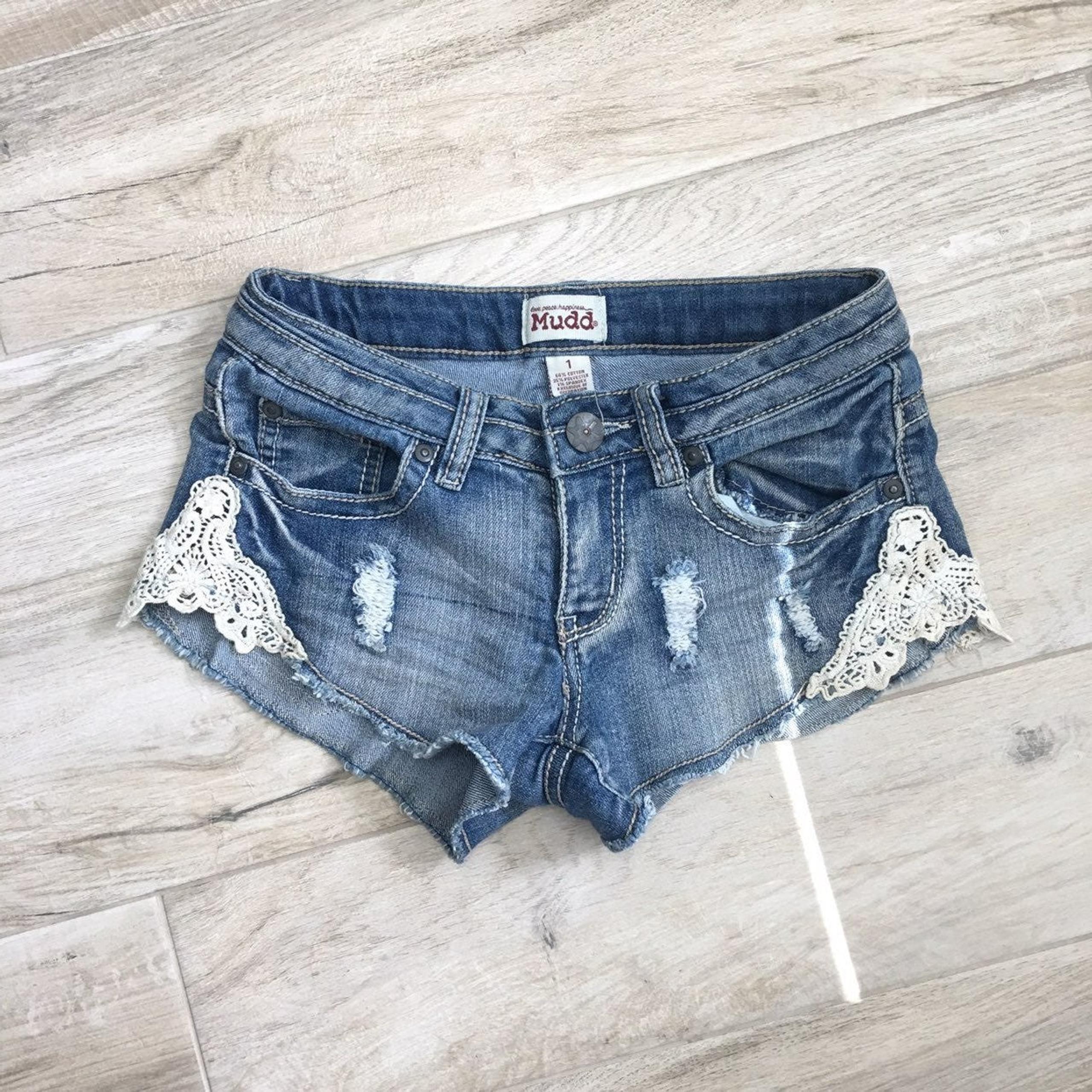 MUDD DENIM LACE JEAN SHORTS Sz 1