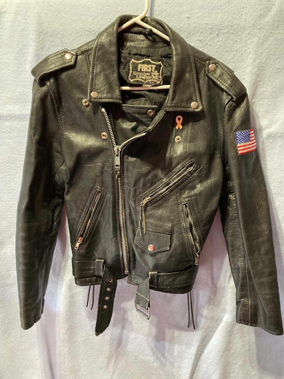 Vintage FIRST Genuine Black Leather Mens Size M Motorcycle Cafe Racer Jacket T25