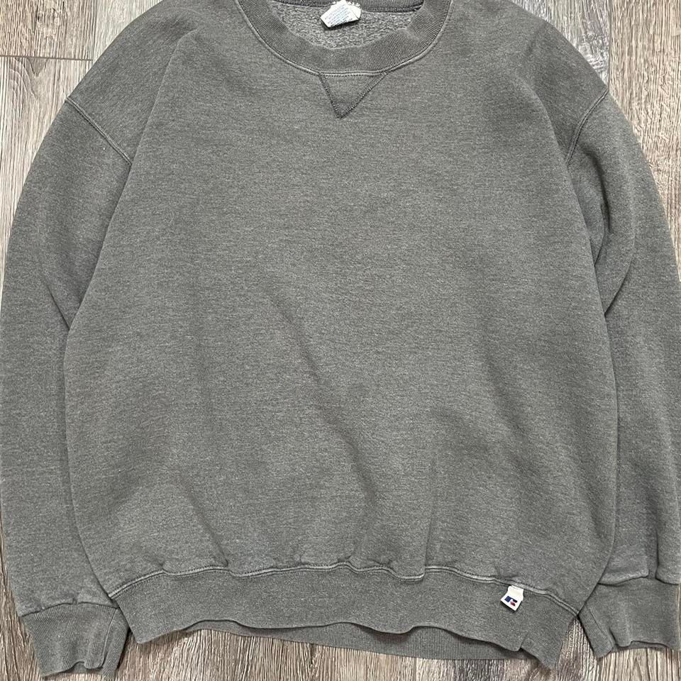 Vintage 90s Men's Russell Athletic Blank Crewneck Sweatshirt