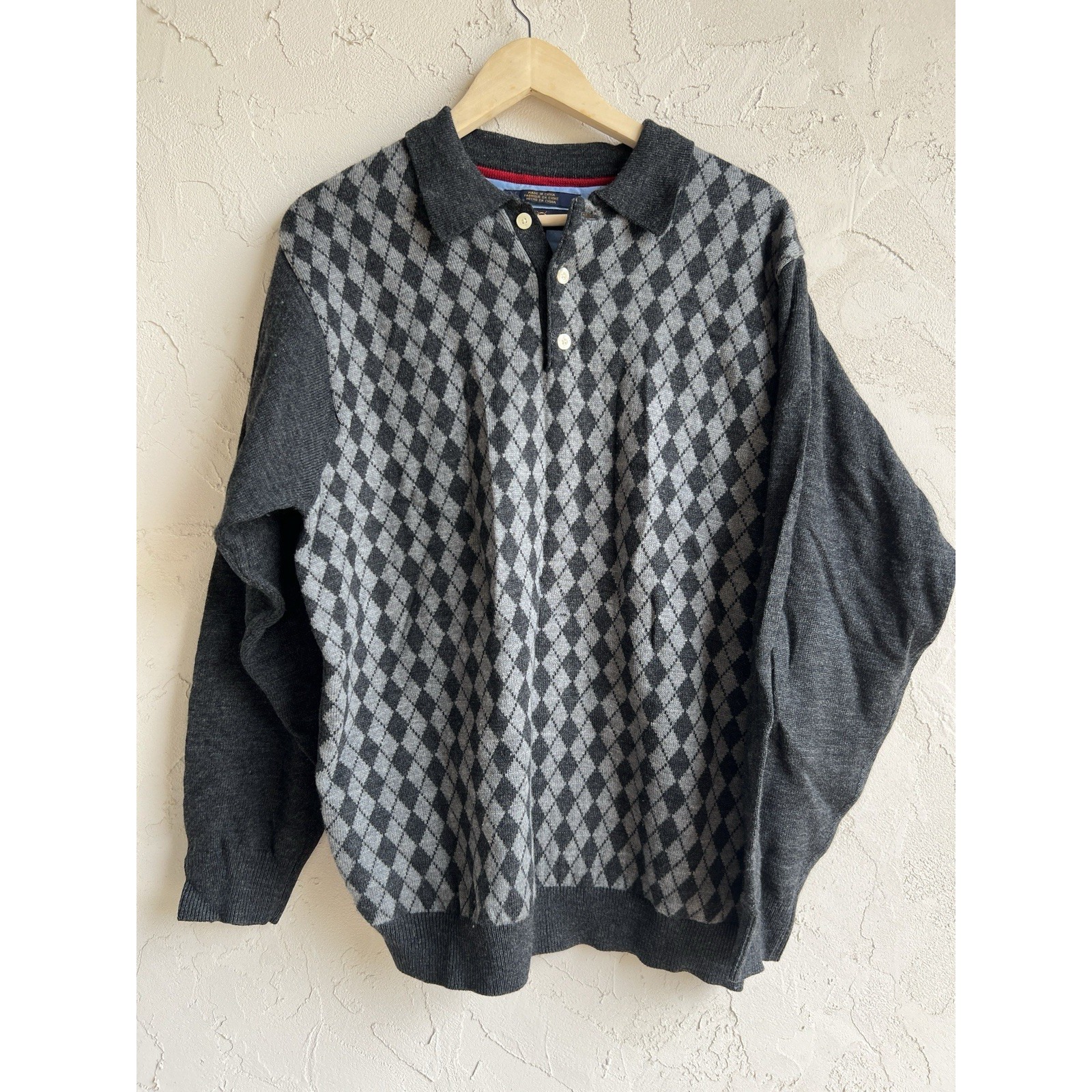 Tommy Hilfiger Vintage Argyle Golf Sweater 1/4 Button Dark & Light Gray Size M