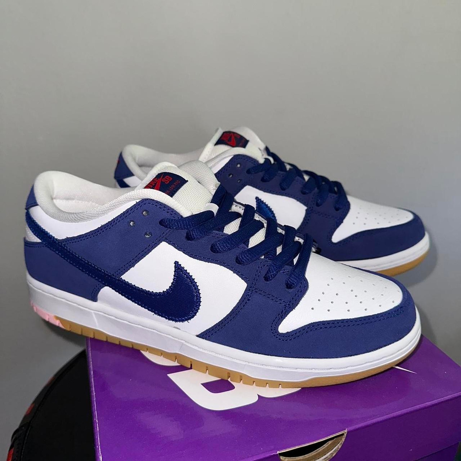 DEADSTOCK Nike SB Dunk Low Pro Los Angeles Dodgers Skate size 9.5 Men’s