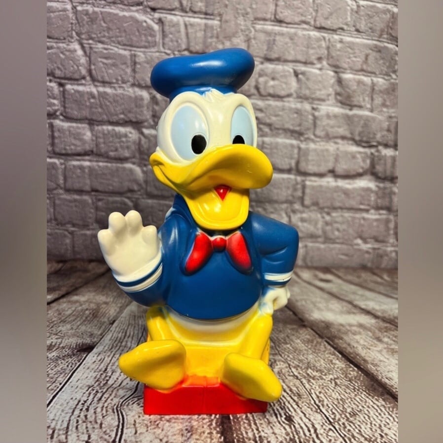 Donald Duck Vintage 70s PlayPal Walt Disney Coin Bank