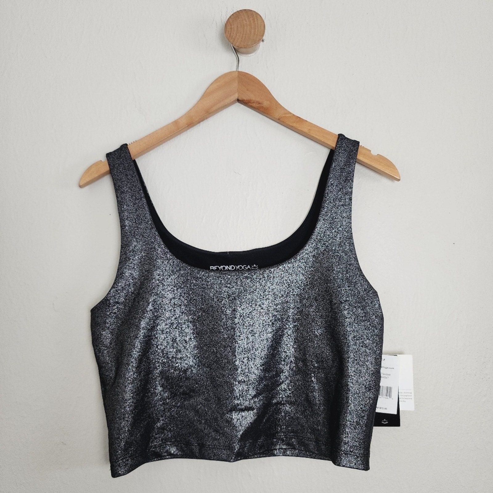 NWT Beyond Yoga Black Silver Keep It Simple Cropped Tank Top