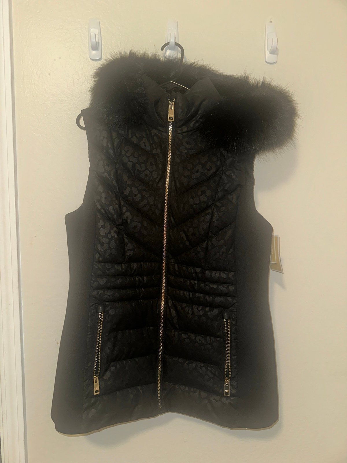 Mk faux fur vest