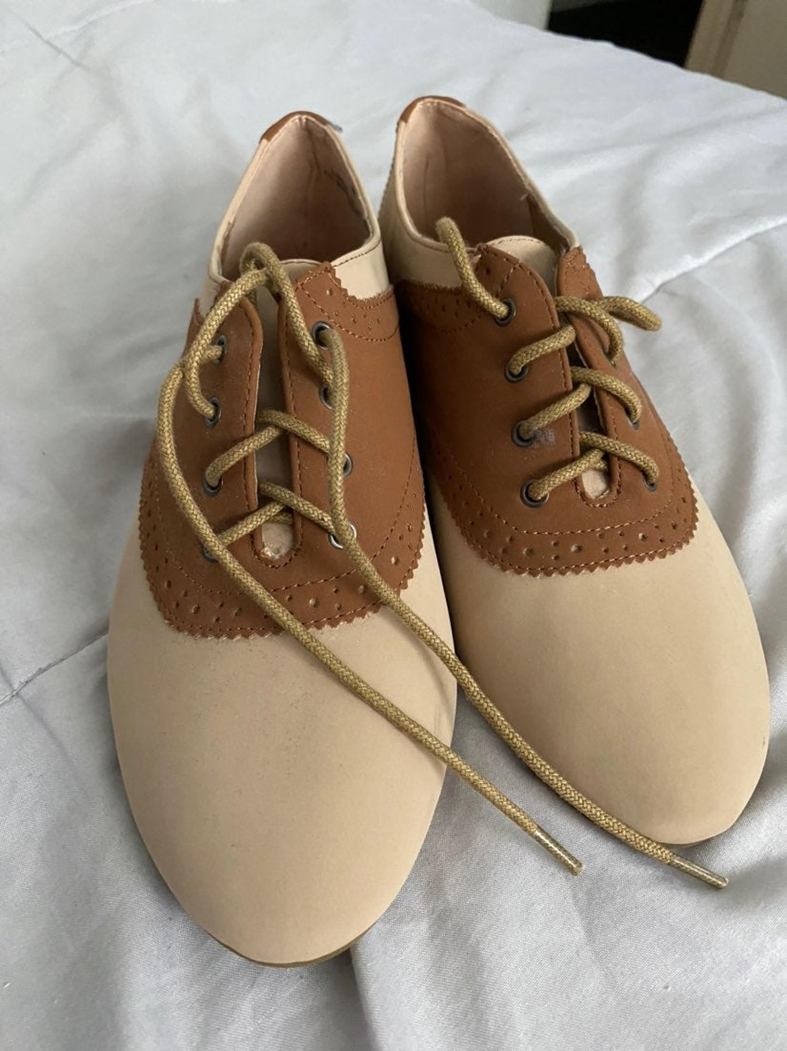 Womens oxford shoes