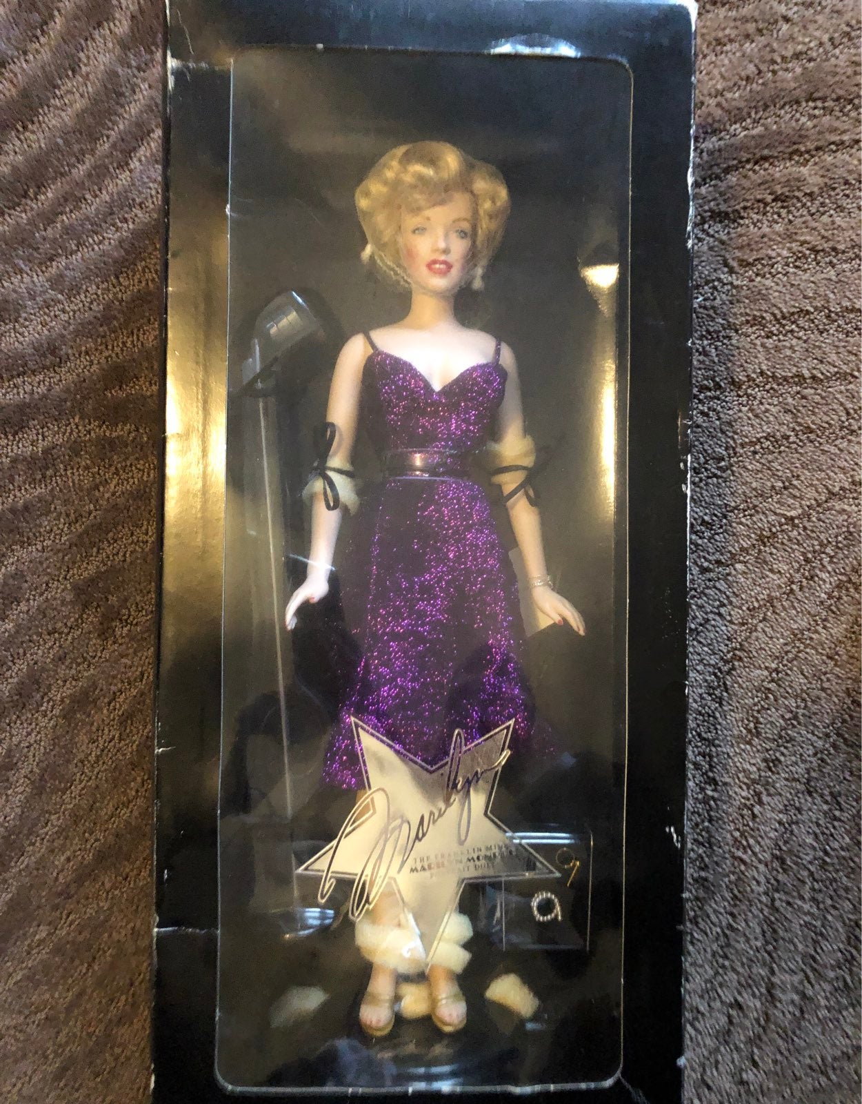 Marilyn Monroe portrait doll