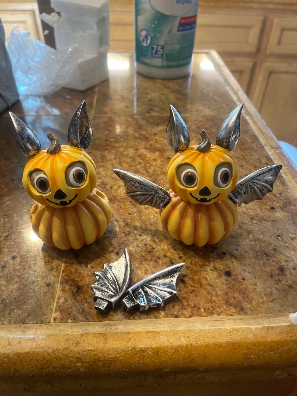Miniature batty the pumpkin bat figurines Halloween pumpkins 2024