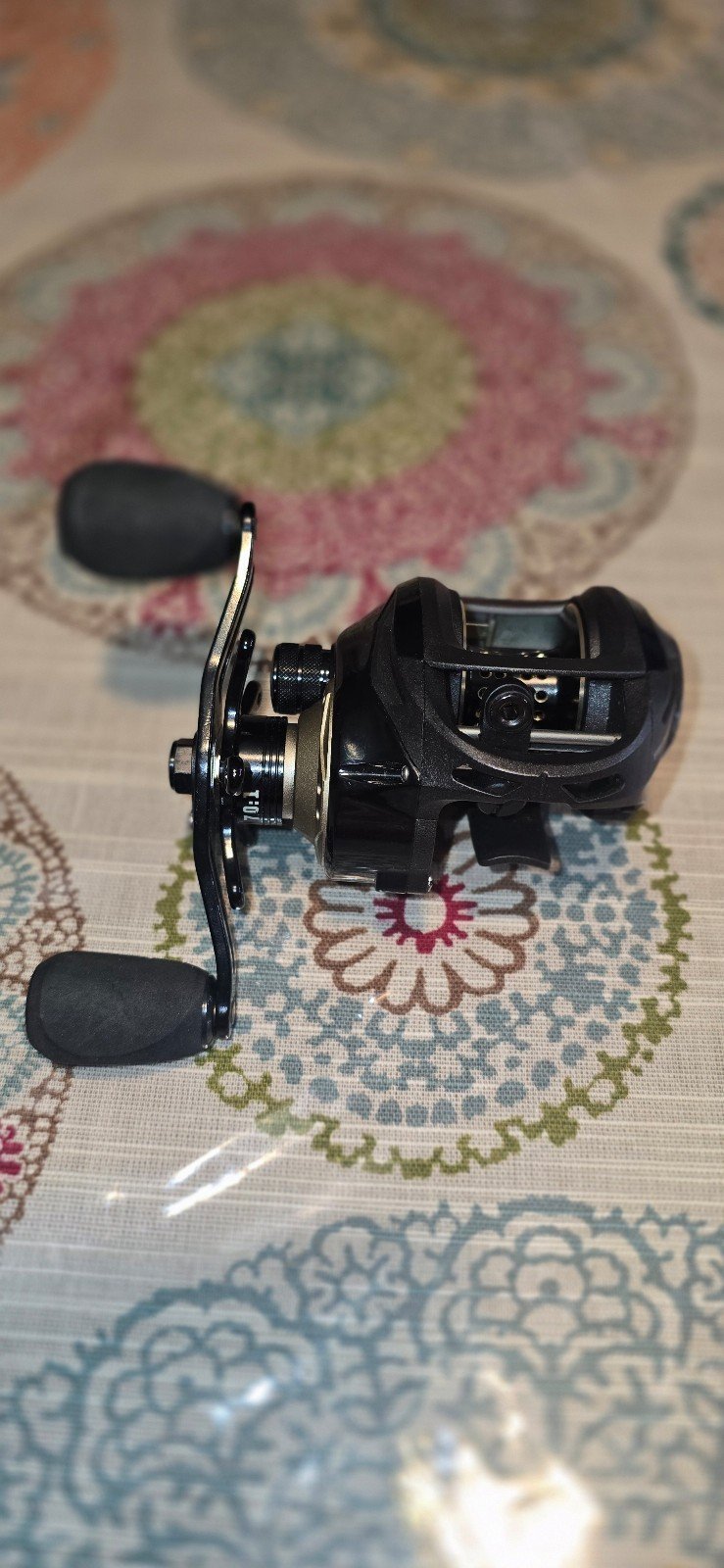 Fishing reel.