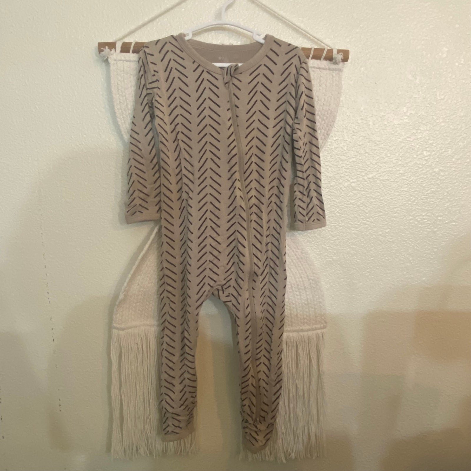 Kyte baby zip romper