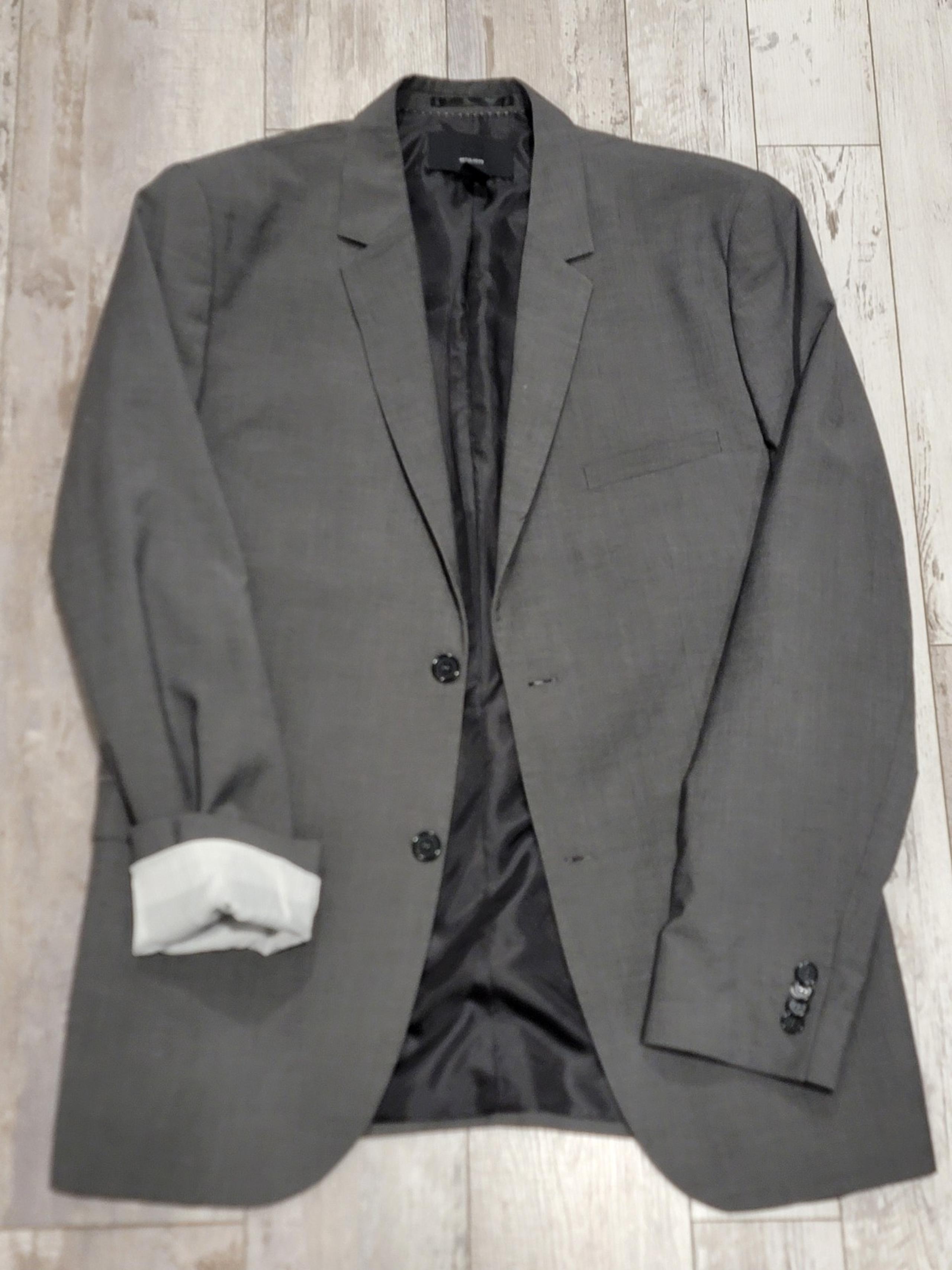 44R Men's H&M Blazer Gray Polyester Blend 2 Button Sport Coat
