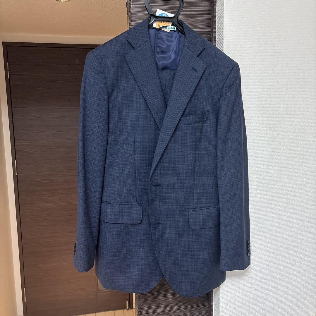 Universal Language Business Suit, Blue Gray Check Pattern