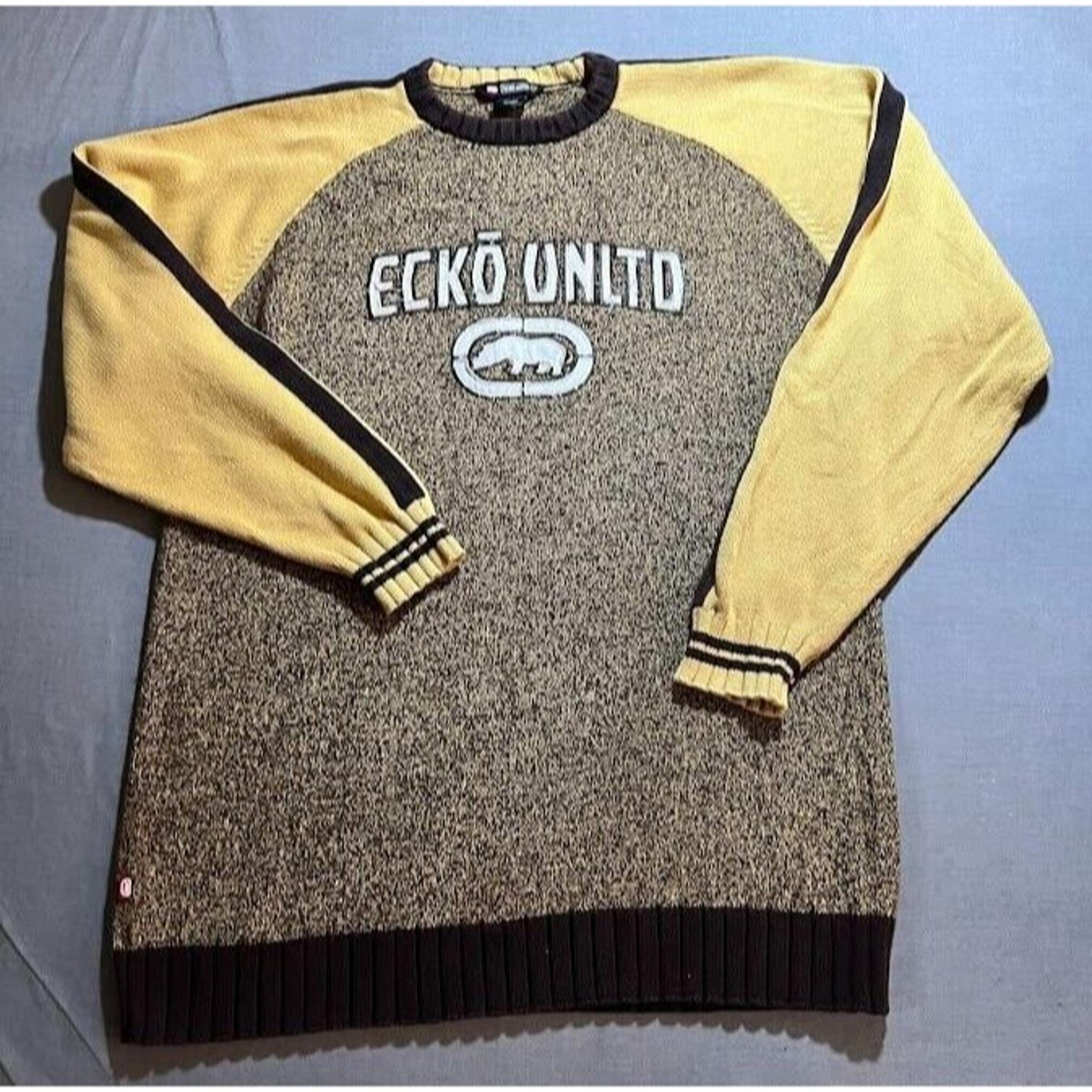 Vintage Ecko Unltd Sweater Adult 2XL Beige Embriodered Pullover Long Sleeve.