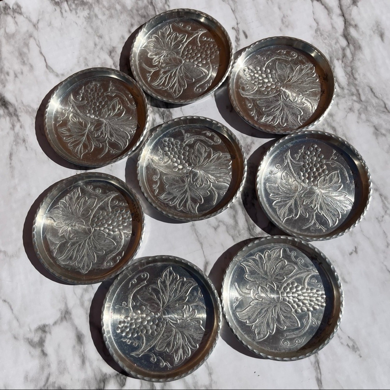 Vintage 8pc Everlast Forged Aluminum Grapevine Coasters