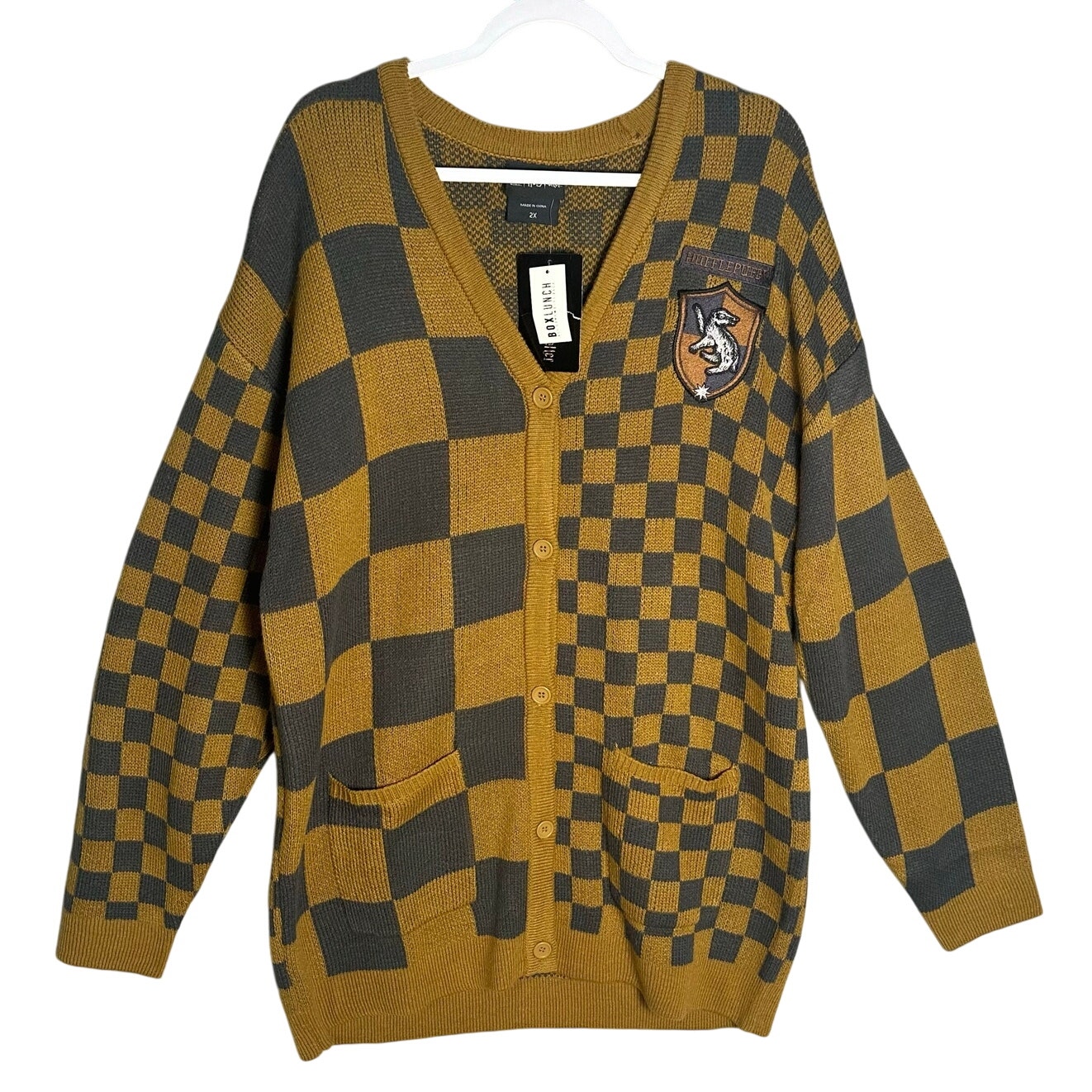 Harry Potter NWT Women's Sz 2X Hufflepuff Check Cardigan Sweater Wizarding World