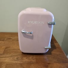 Kylie Cosmetics mini fridge