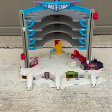 Hot Wheels Ultimate Garage 2016