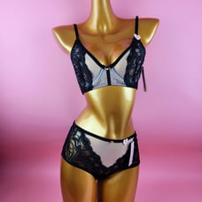 Lingerie set