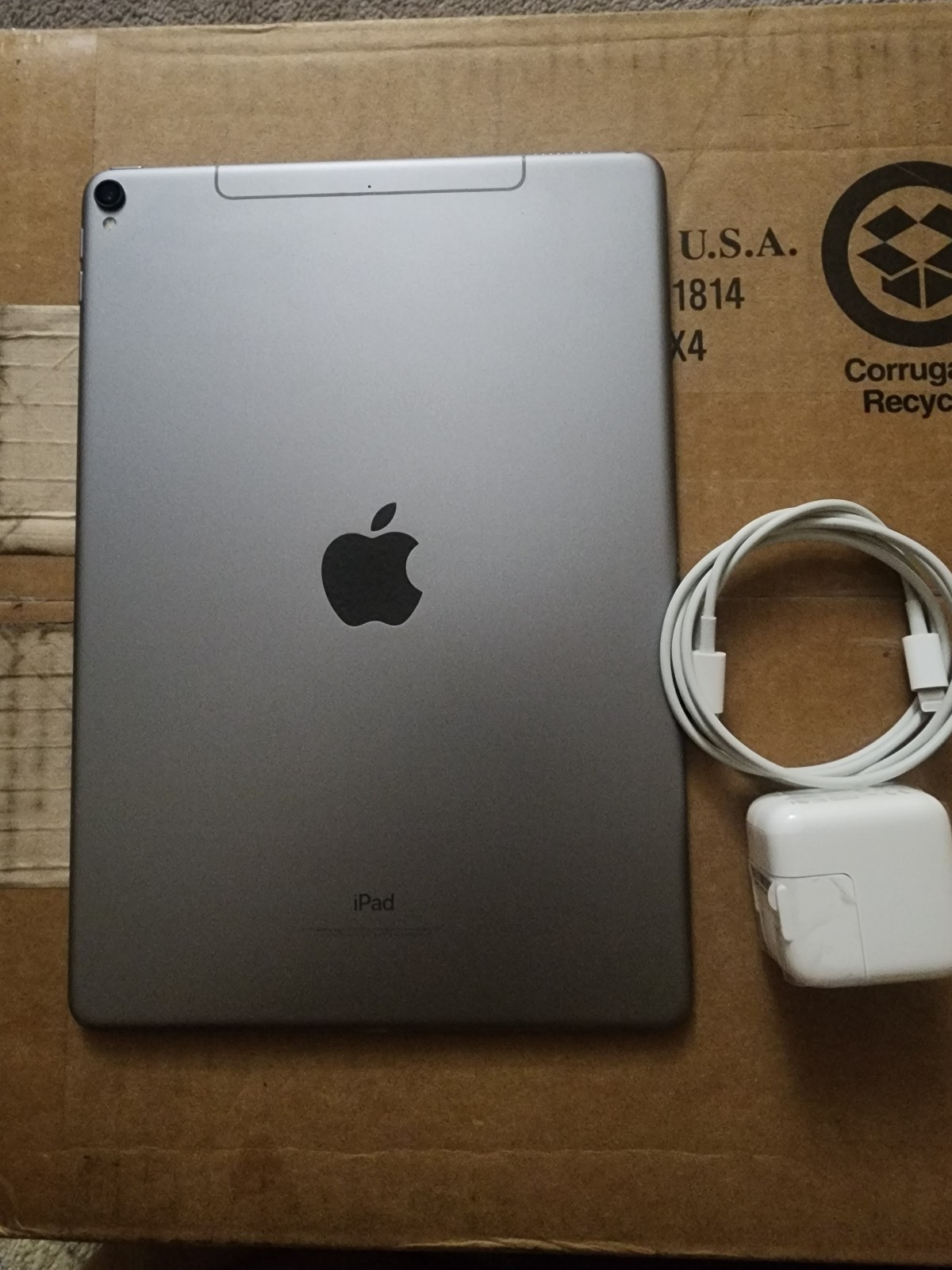 Apple iPad Pro Wifi + Cellular Unlocked