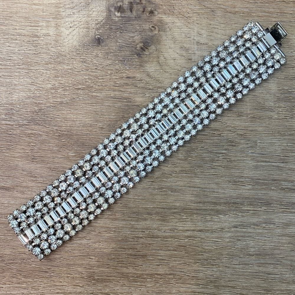 Vintage Hobe Rhinestone Cocktail Bracelet