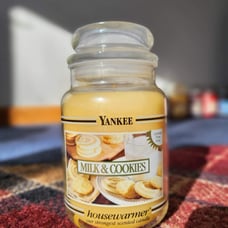 Yankee candle milk and cookies black band large jar