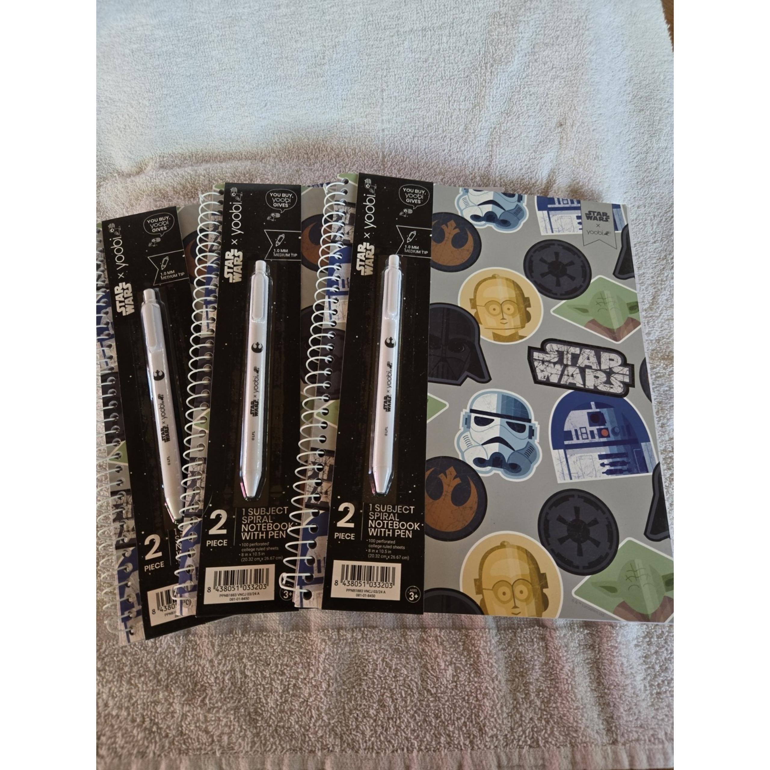 3:Yoobi Star Wars 2 Piece 1 Subject Spiral Notebook With Pen (C)