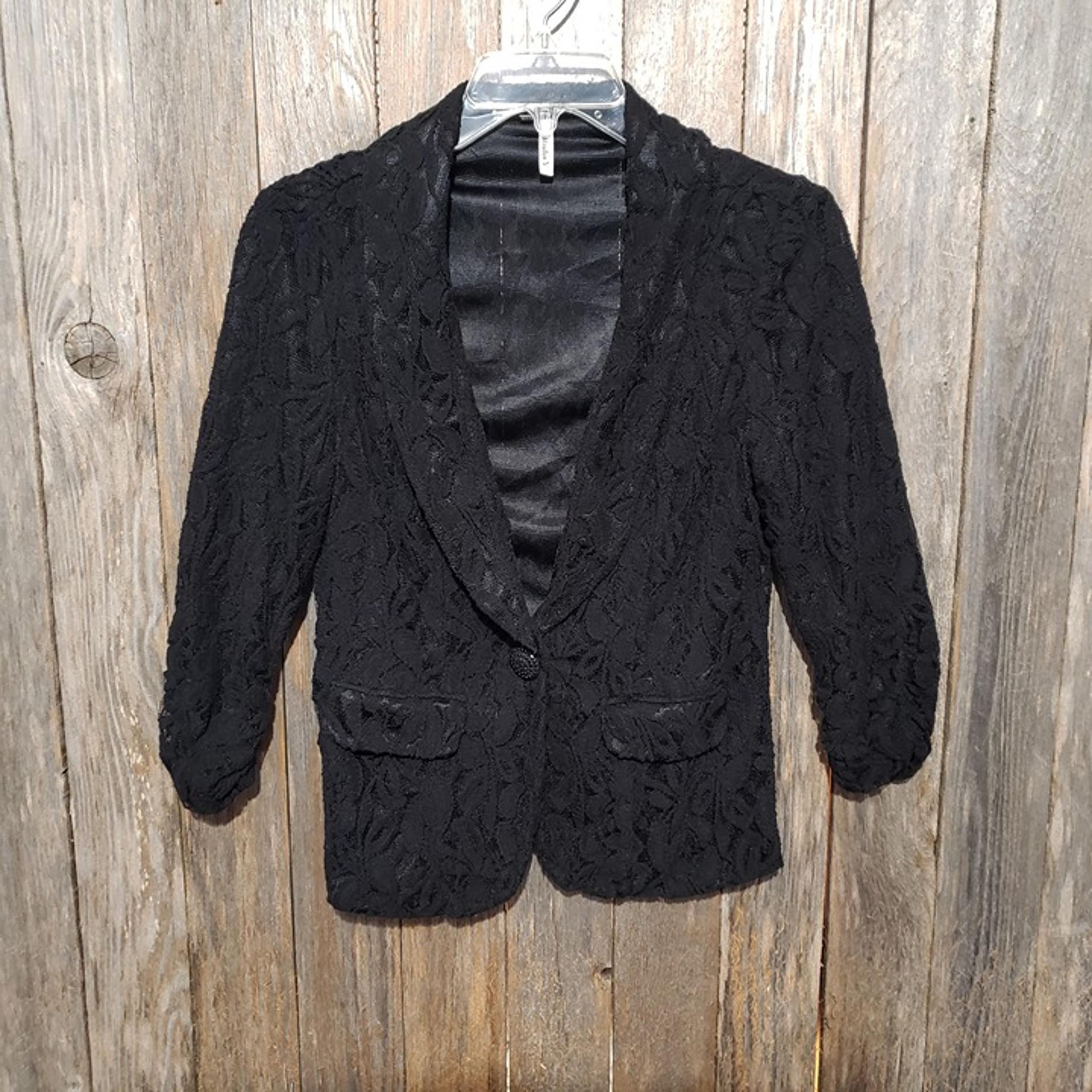 Studio Y Jacket Blazer M Black Lace 3/4 Ruched Sleeve Button Front Lined