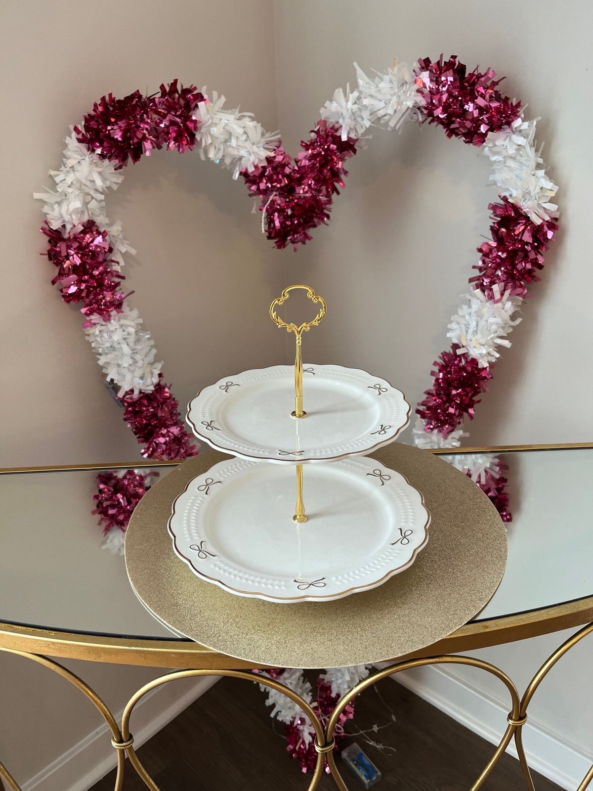 NWT VIRAL Coquette White & Gold Bows 2-Tier Serving Tray 42