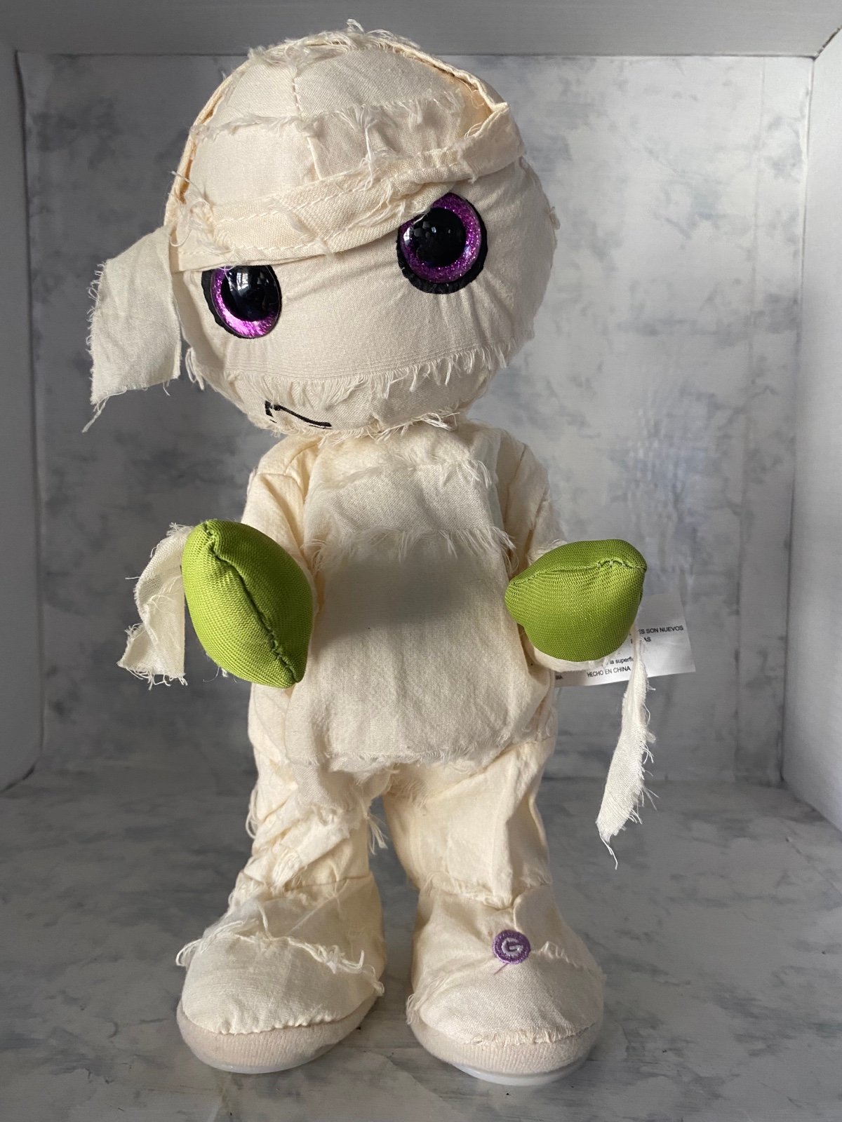 13 Gemmy Thriller Dancing Mummy Animated Plush