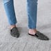 JENNI KAYNE GENUINE CALF HAIR MULE SLIP ON FLATS IN BLACK HONEY GIRAFFE 6 NWOB