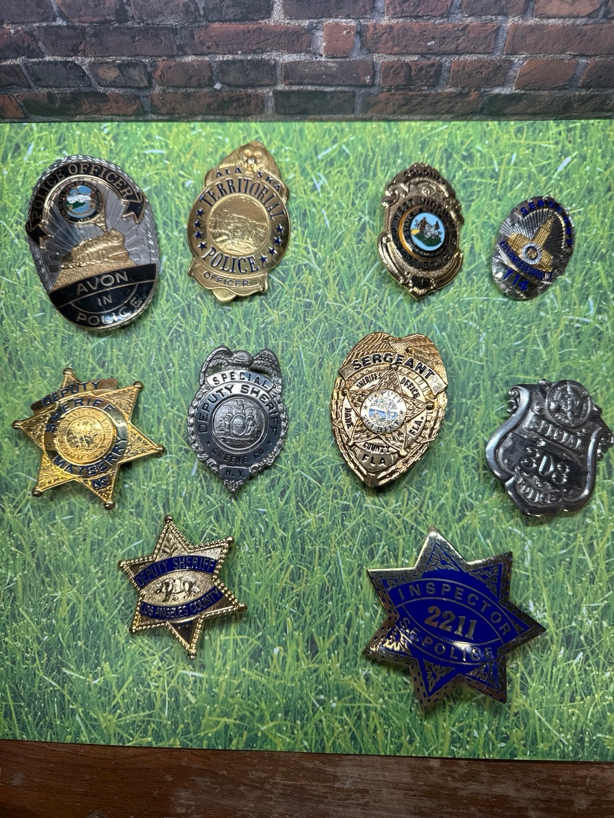 Lot of misc badges