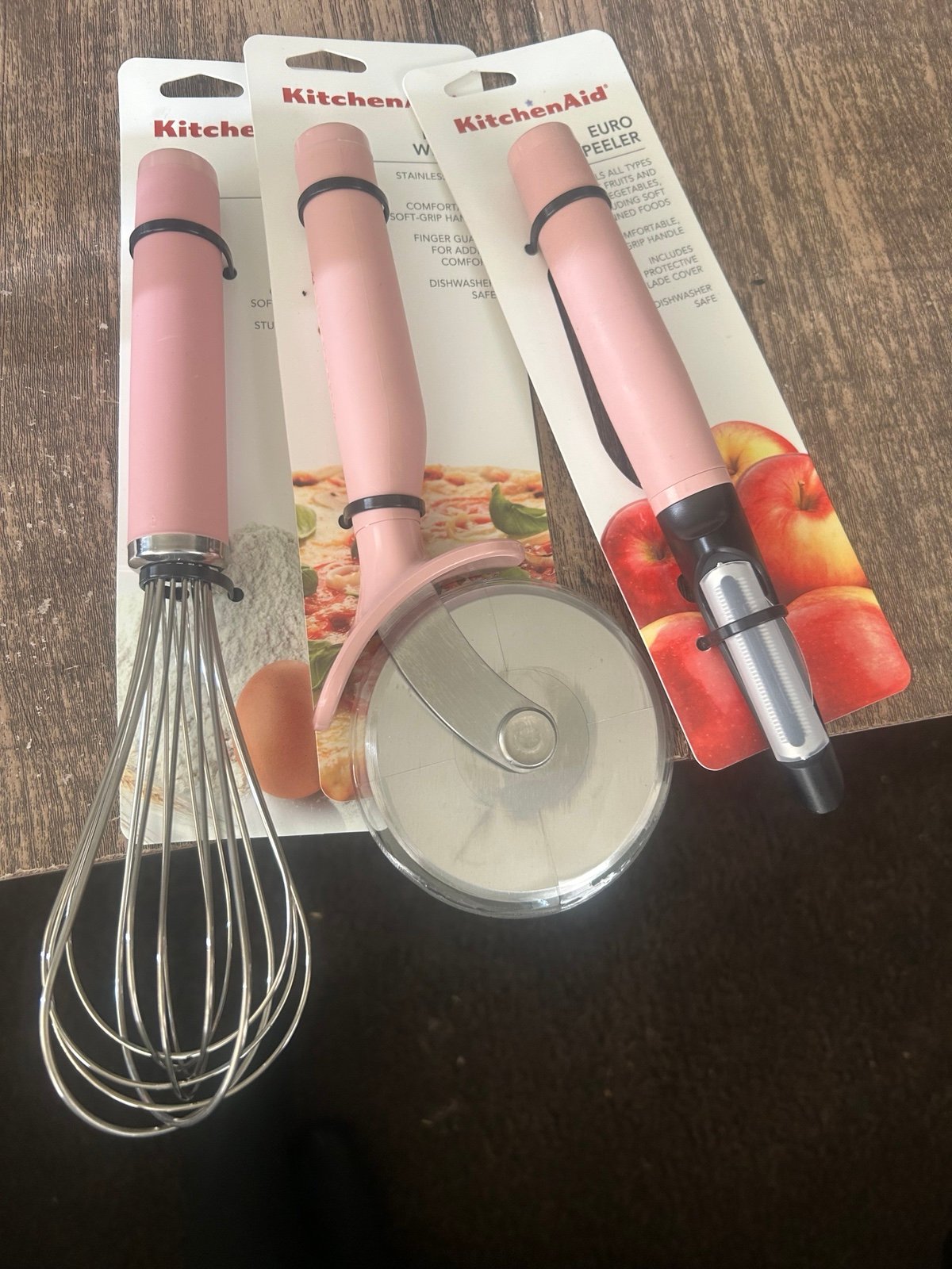 Kitchen aid pink utensils
