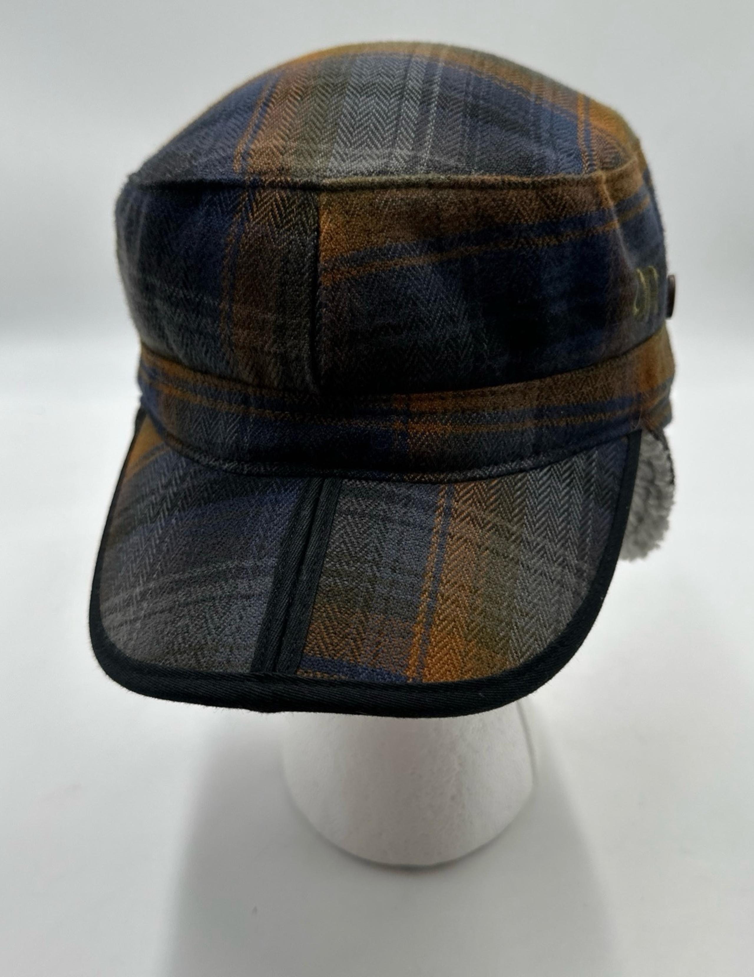 Outdoor Research Yukon Cap Foldable Brim Hat Men’s Size Medium Plaid Ear Flaps