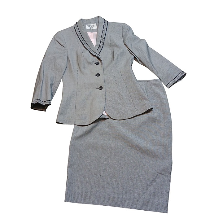 Vintage Kasper Skirt Suit Set Houndstooth Womens Small Timeless Professional