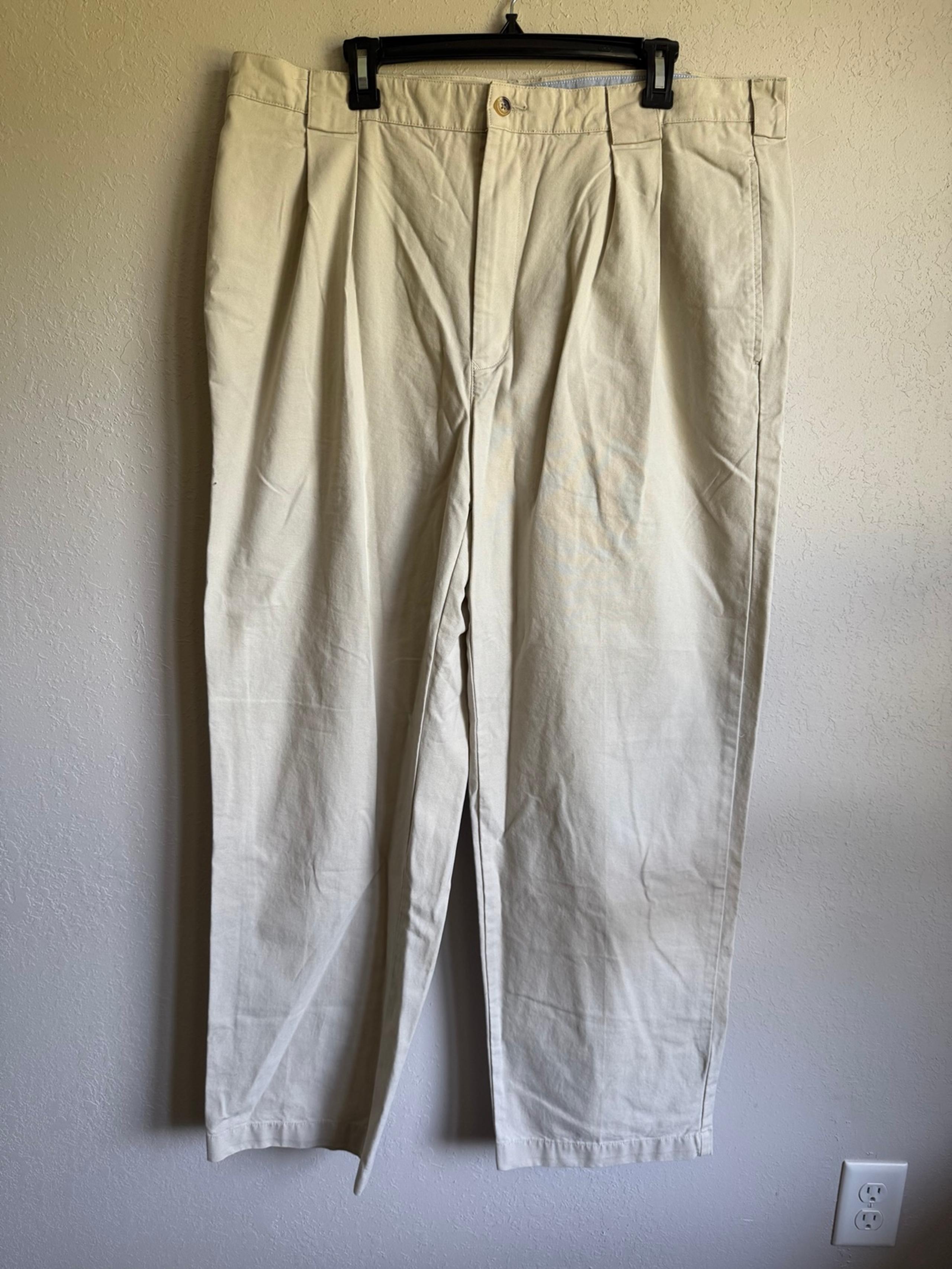 Men’s 40x32 Khaki Tommy Hilfiger Business Casual Dress Pants