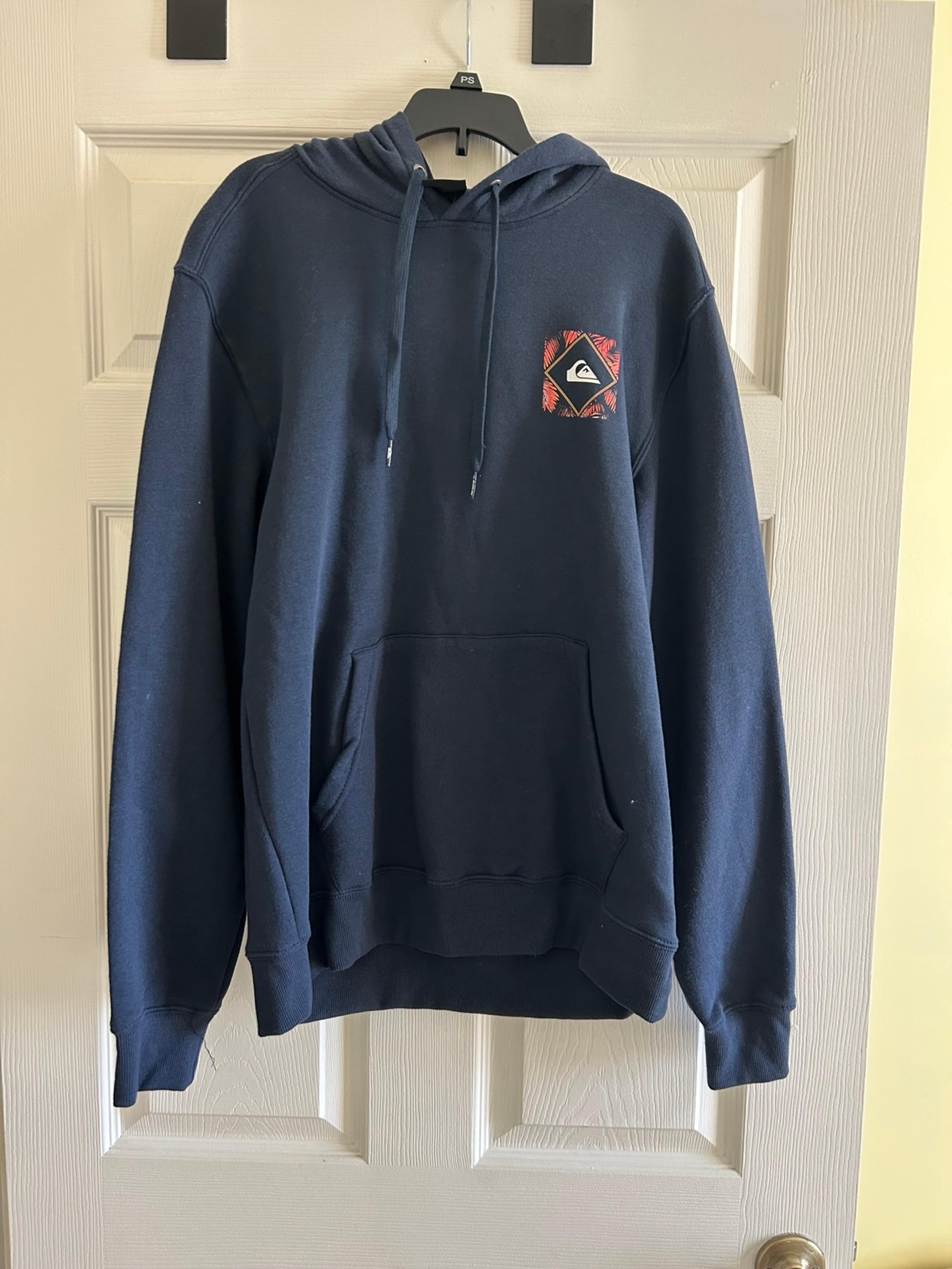 NWT Quiksilver men’s hoodies size S