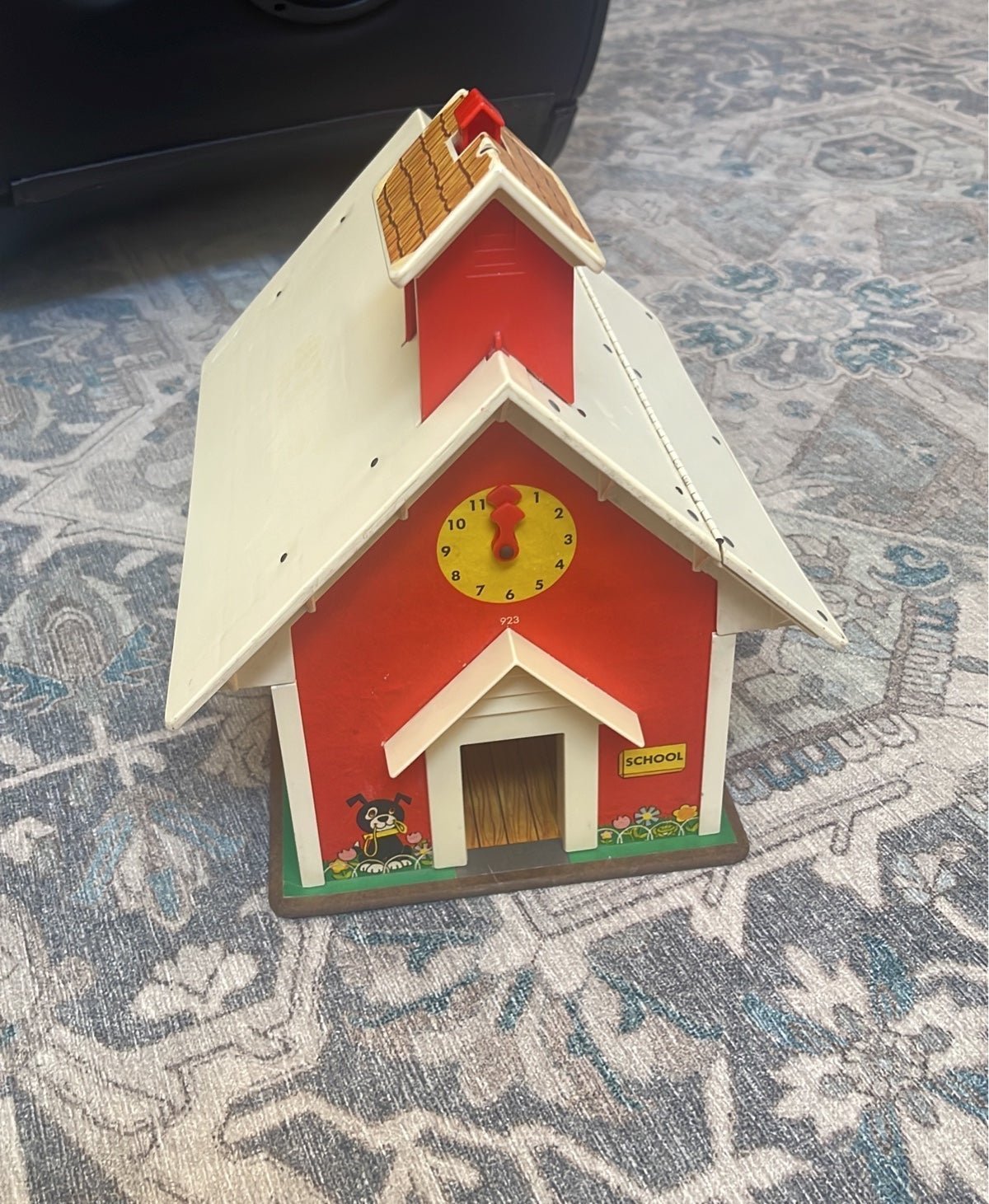 1971 Vintage Fisher Price School House Little People #923